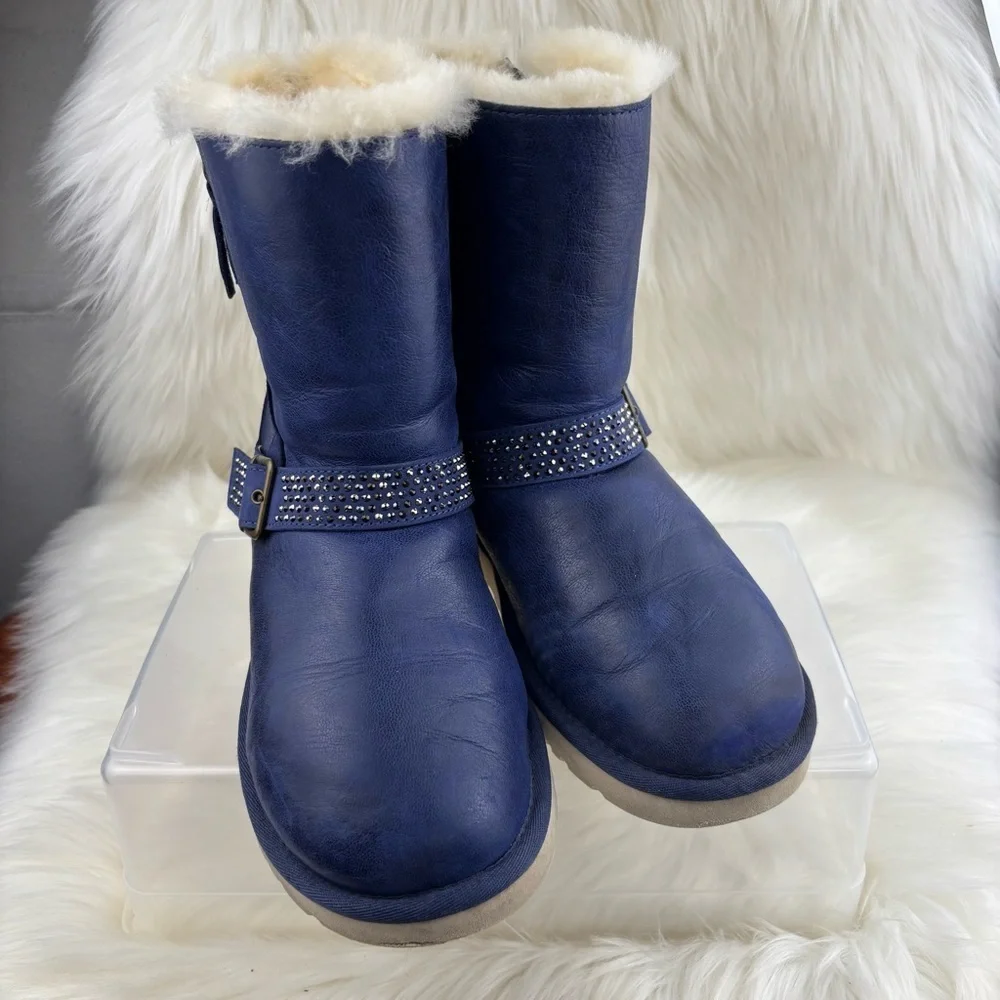 UGG Blue Winter Boots with Shearling and Studded Strap